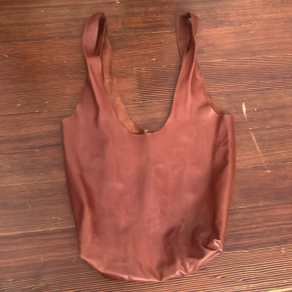 Los Angeles apparel bag